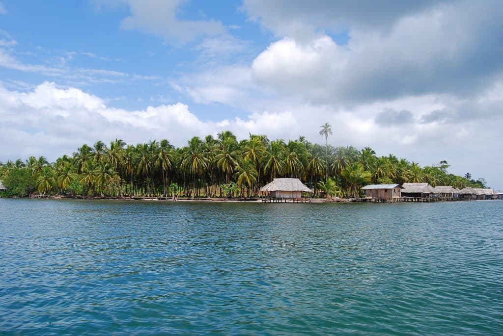 100 hectares of titled land for sale on Cayo de Agua, Bocas del Toro — photo 2