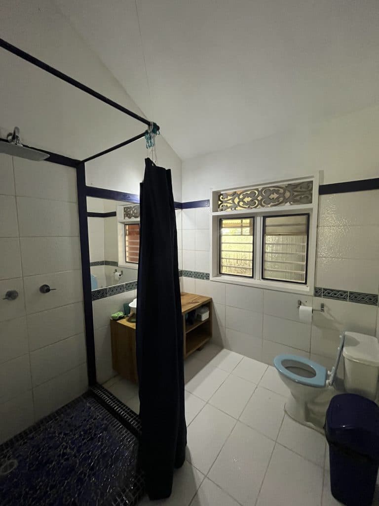 Villa Inti tropical three-bedroom home for sale steps from the beach in Big Creek, Isla Colón — photo 7