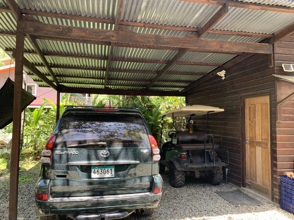 Airbnb-ready 280 m² home on fenced grounds for sale in Big Creek, Isla Colón — photo 19