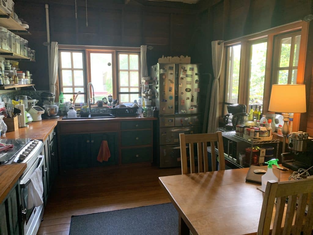 Airbnb-ready 280 m² home on fenced grounds for sale in Big Creek, Isla Colón — photo 23