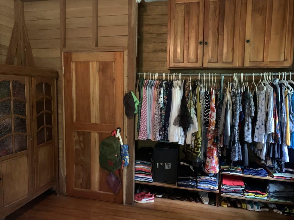 Airbnb-ready 280 m² home on fenced grounds for sale in Big Creek, Isla Colón — photo 26