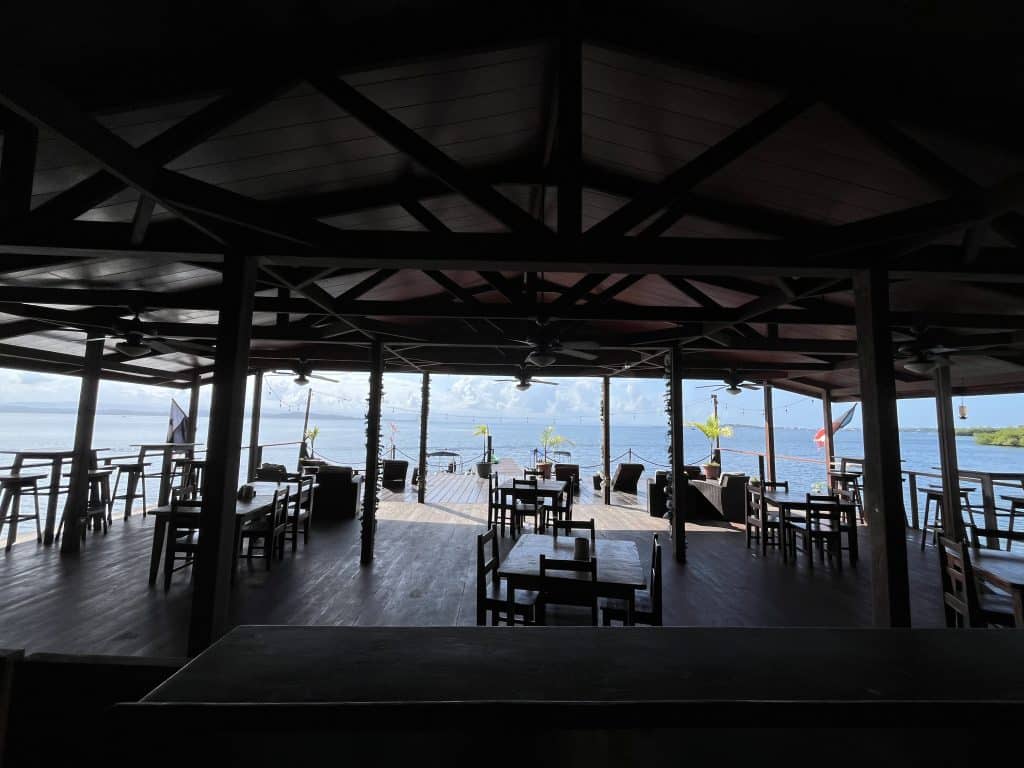 Overwater resort with seven suites for sale on Isla Solarte, Bocas del Toro — photo 17