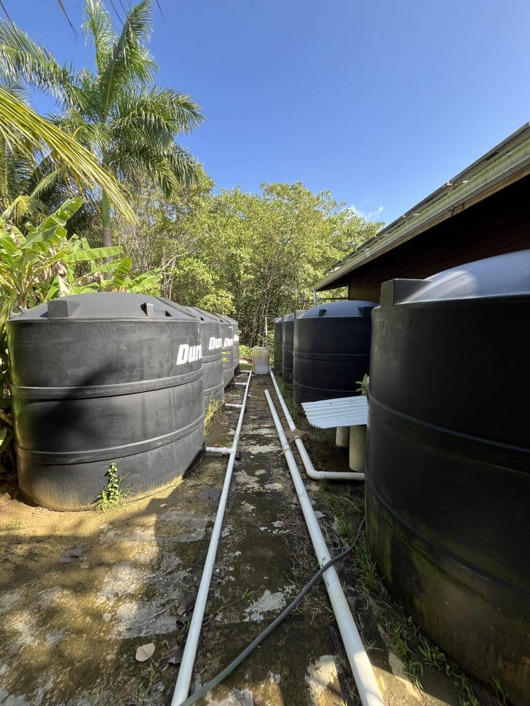 Overwater resort with seven suites for sale on Isla Solarte, Bocas del Toro — photo 24