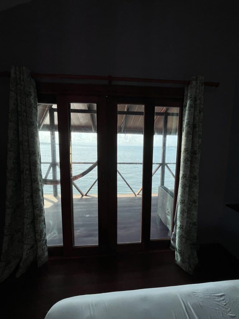 Overwater resort with seven suites for sale on Isla Solarte, Bocas del Toro — photo 29