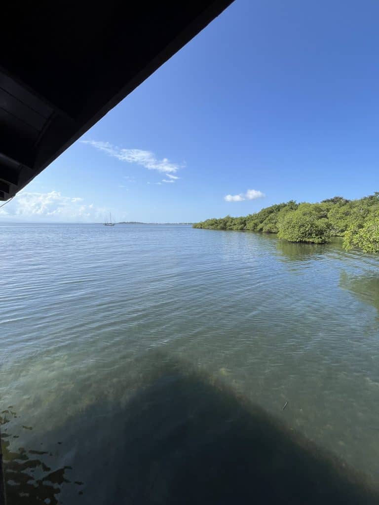 Overwater resort with seven suites for sale on Isla Solarte, Bocas del Toro — photo 36