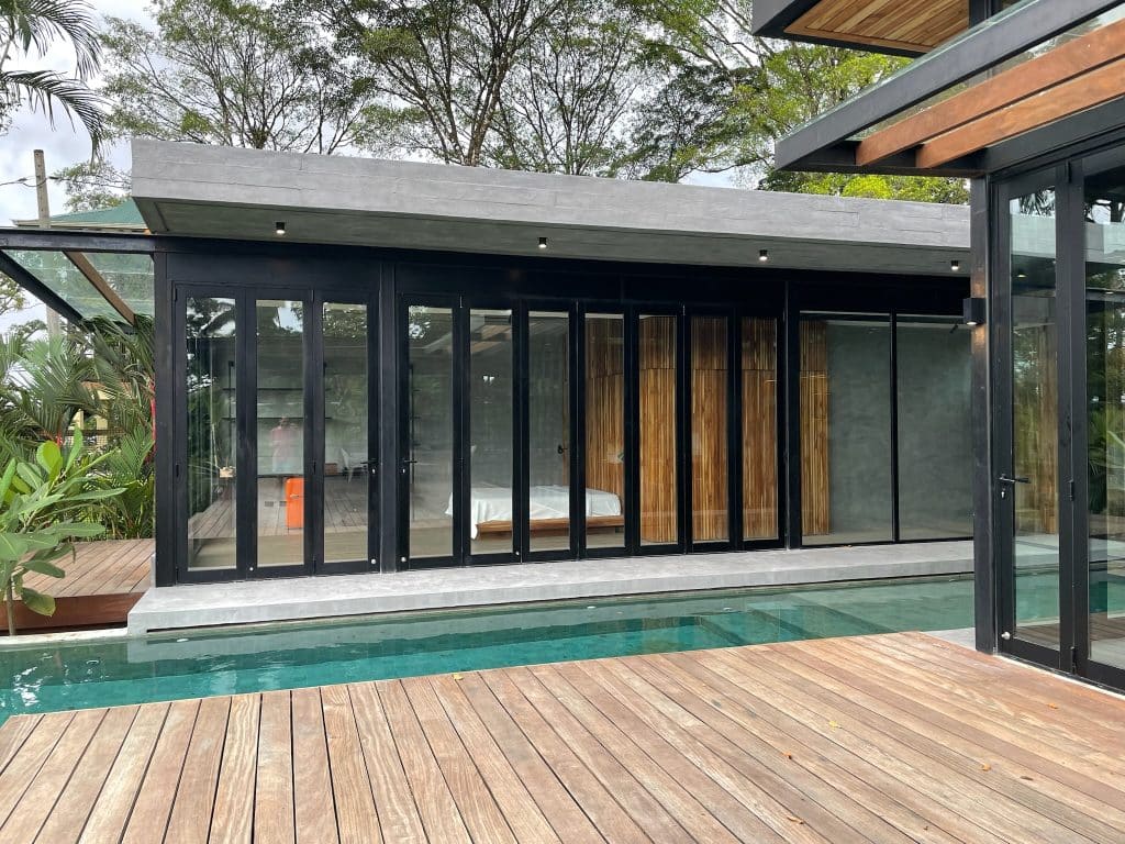 Luxury ocean-view home for sale at Paunch Beach, Isla Colón, Bocas del Toro — photo 11