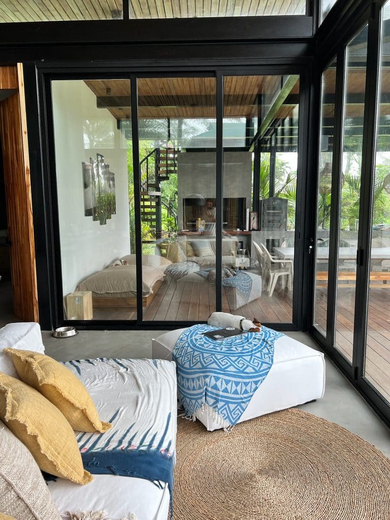 Luxury ocean-view home for sale at Paunch Beach, Isla Colón, Bocas del Toro — photo 31