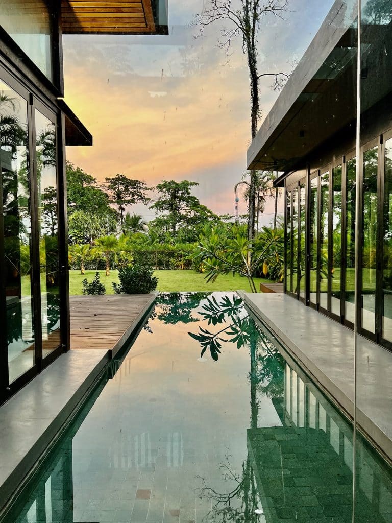 Luxury ocean-view home for sale at Paunch Beach, Isla Colón, Bocas del Toro — photo 40