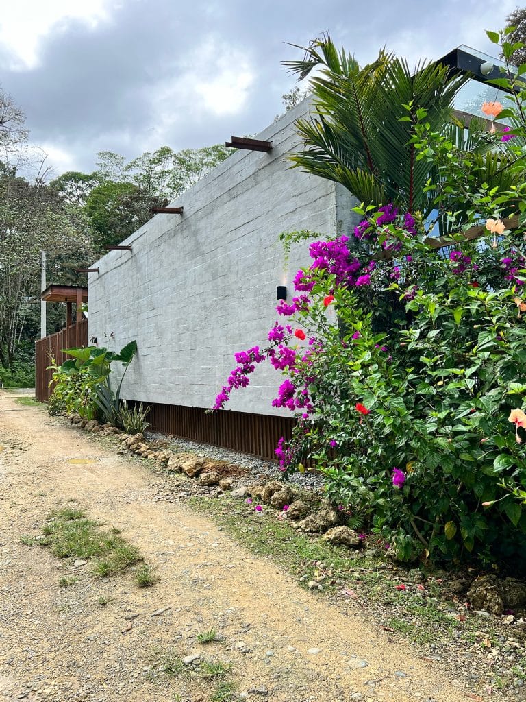 Luxury ocean-view home for sale at Paunch Beach, Isla Colón, Bocas del Toro — photo 45
